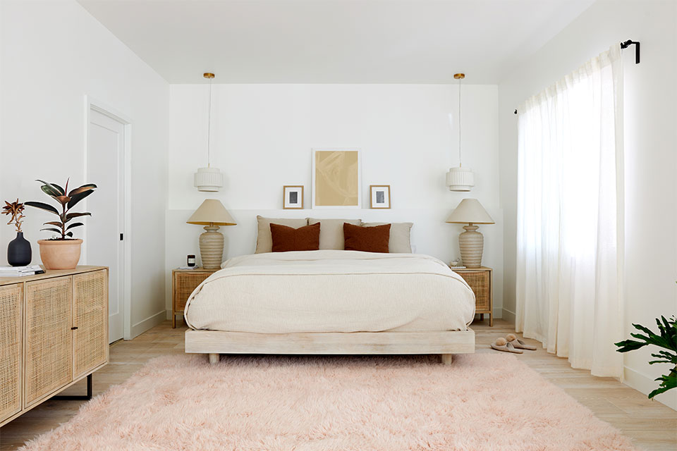 fluffy pink shag rug in bedroom