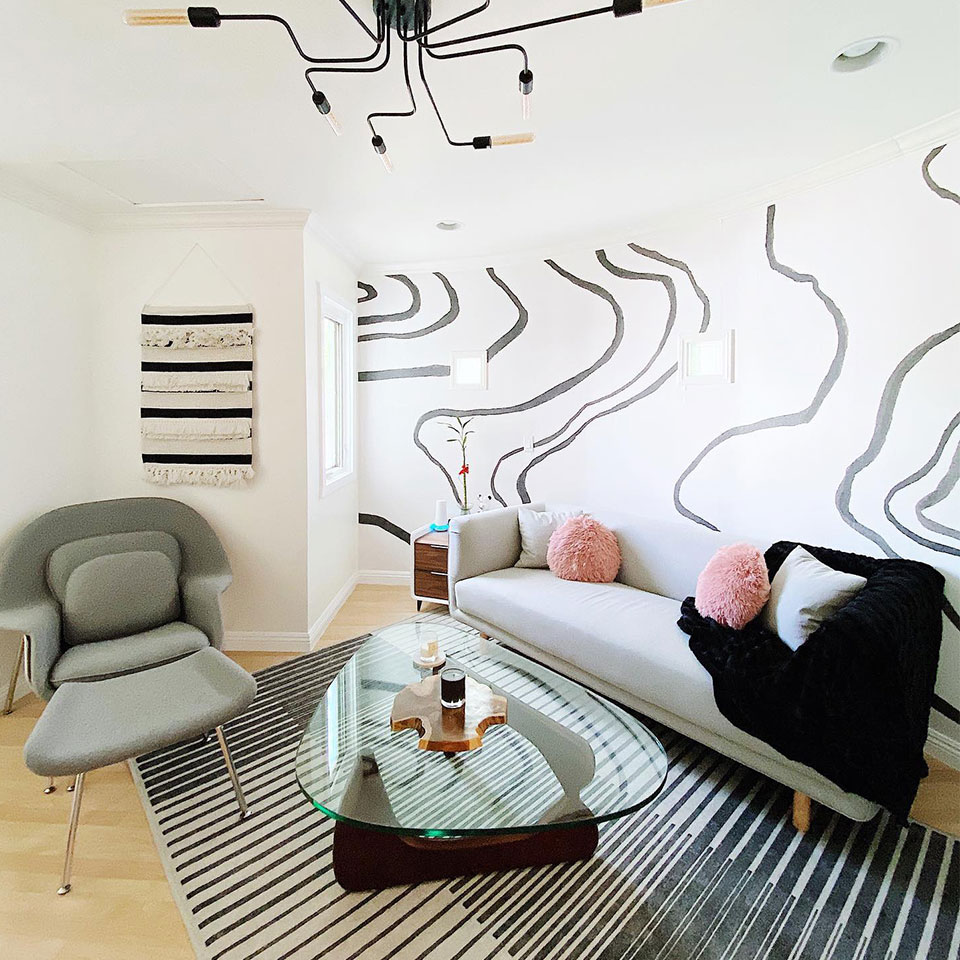 striped rug in modern living room