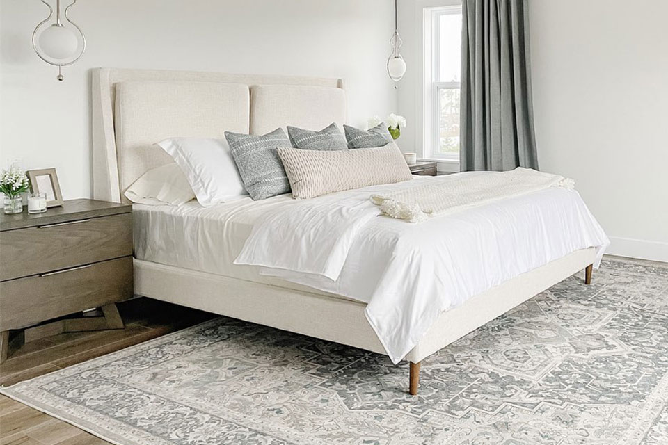 best selling persian rug in bedroom